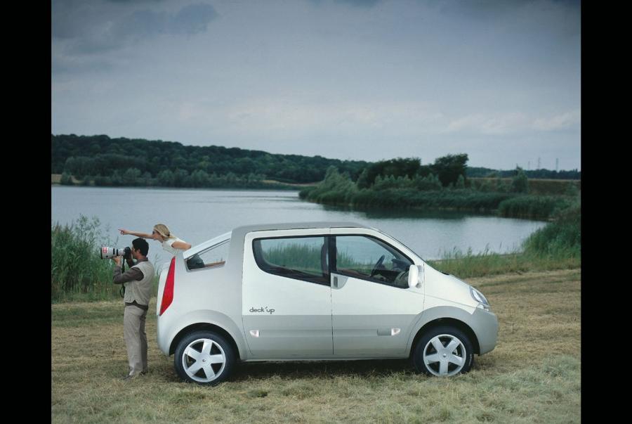  Renault Trafic Deck Up Concept 2004 года  (фото 39 из 56)